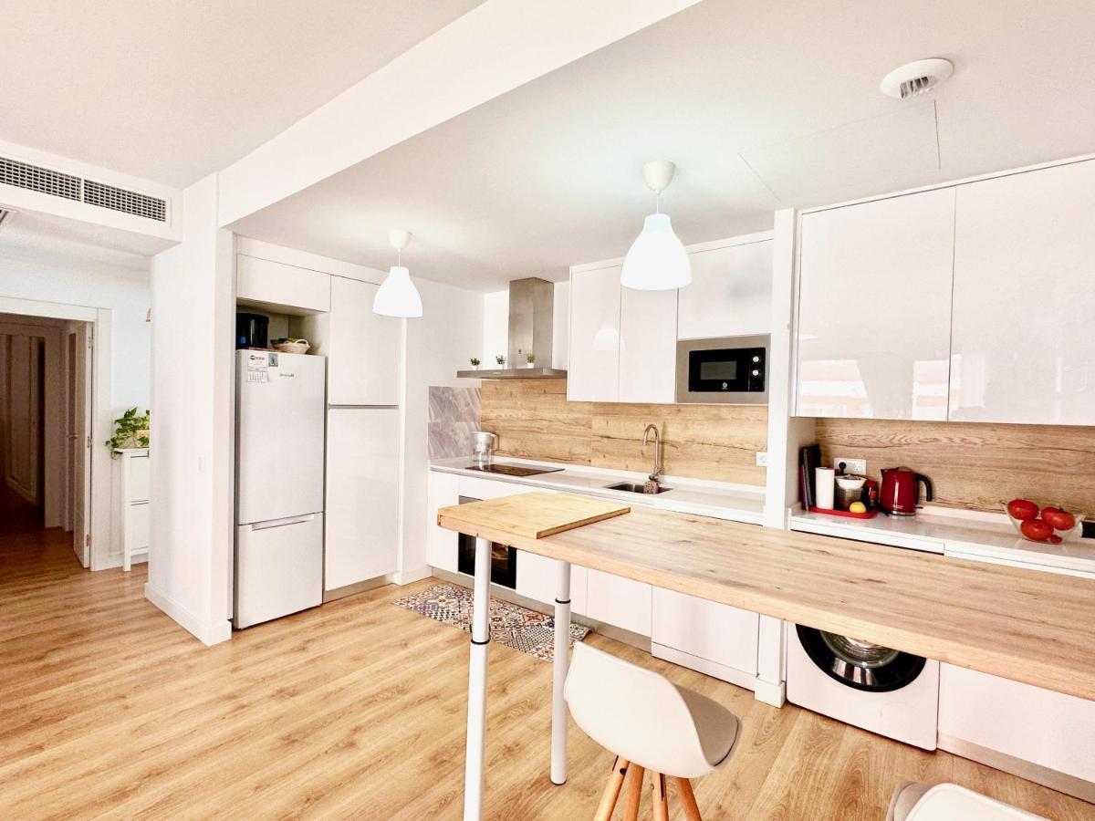 Magnifico De Ensueno Con Piscina Y Parking Apartment